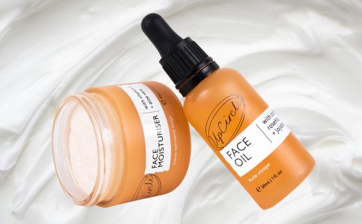 Face Moisturiser vs Face Oil: Which should come first?