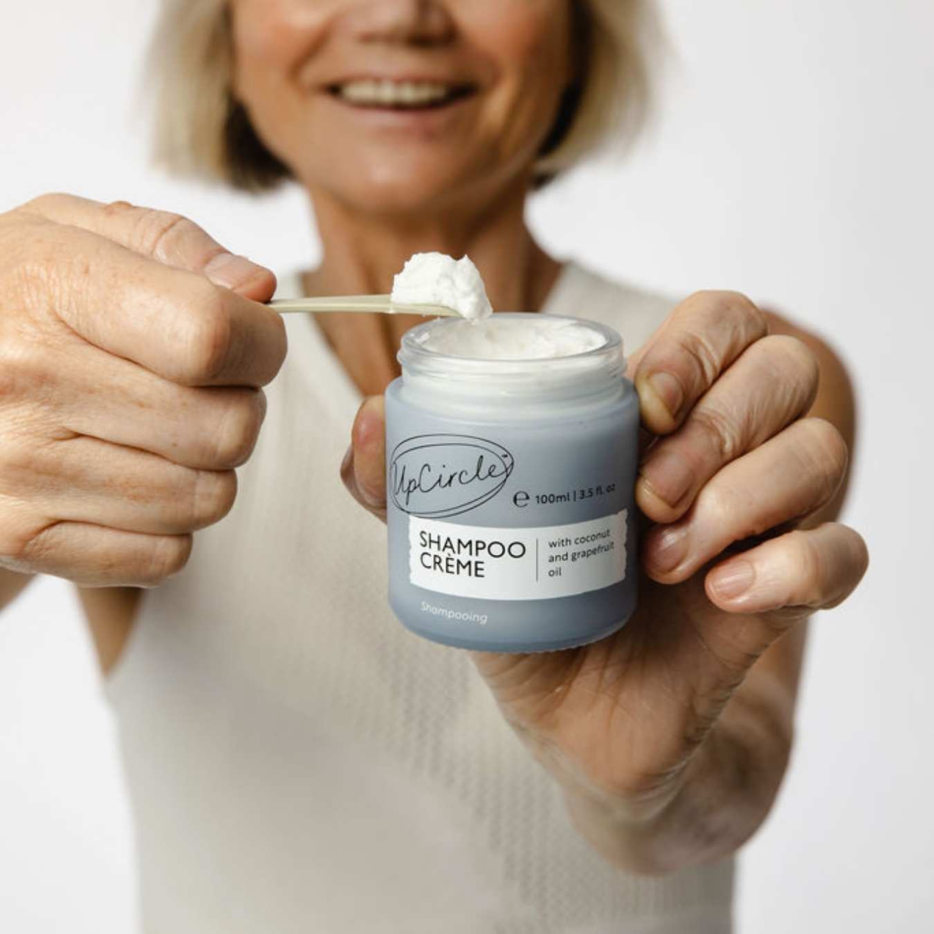 Shampoo Crème with Rosemary Oil + Coconut